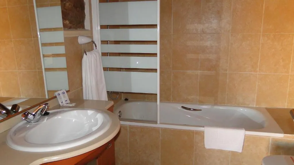 **  Hotel Nerets Vilamitjana Spain